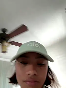 Nia Desire online show from 11-20-25, 09:04