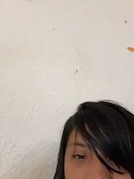 Snapshot of Nia_Desire chatting on 05-14-26, 07:27 Nia Desire online show from 05-14-26, 07:27