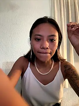 Nia Desire online show from 09-19-25, 06:28