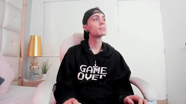 dark sun302 online show from 11-21-25, 10:09