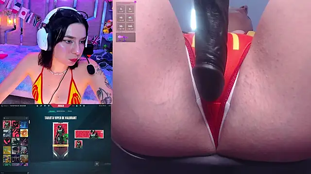 Snapshot of NicoleFerrel chatting on 06-13-26, 02:26 NicoleFerrel online show from 06-13-26, 02:26
