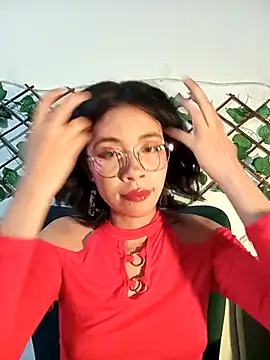 dolliette24 online show from 04-05-26, 11:22