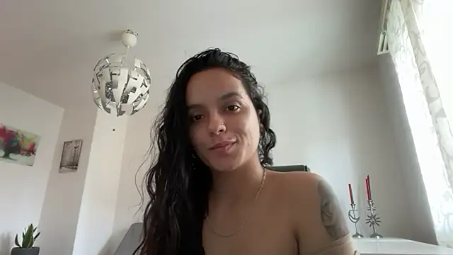 Maia Park online show from 04-14-26, 12:21