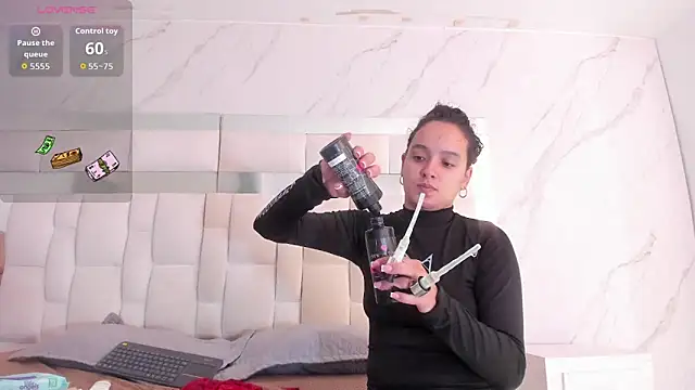 Maia Park online show from 02-28-26, 12:38