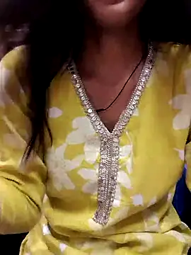 Snapshot of Raj-kumari chatting on 09-22-25, 05:08 Raj-kumari online show from 09-22-25, 05:08