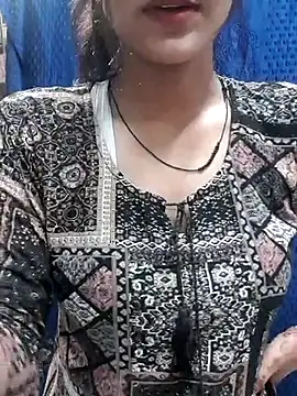Snapshot of Raj-kumari chatting on 10-03-25, 04:08 Raj-kumari online show from 10-03-25, 04:08