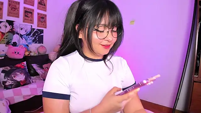 Snapshot of Lolii_Zoe chatting on 02-23-26, 12:06 Lolii Zoe online show from 02-23-26, 12:06