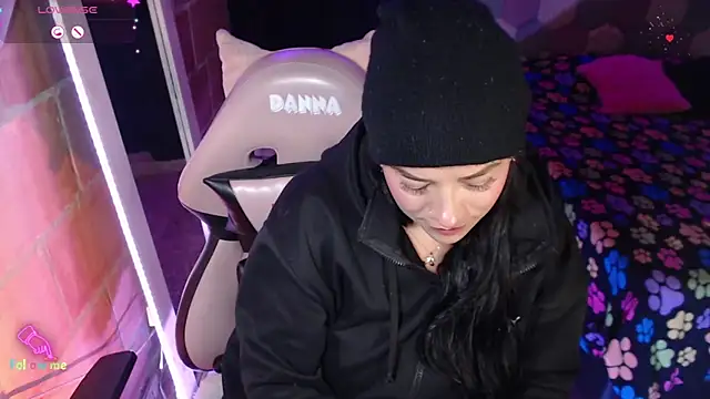 Danniela20 online show from 04-23-26, 07:26