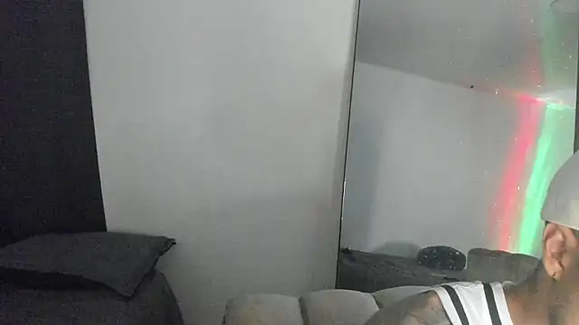 ThiagoLugo online show from 03-23-26, 01:39