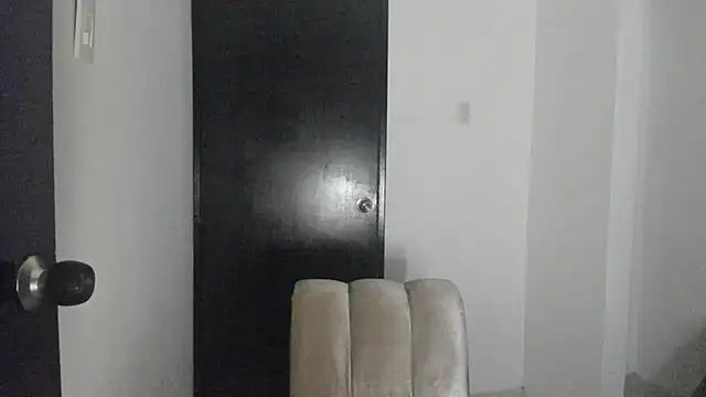 Snapshot of ThiagoLugo chatting on 06-20-26, 06:40 ThiagoLugo online show from 06-20-26, 06:40