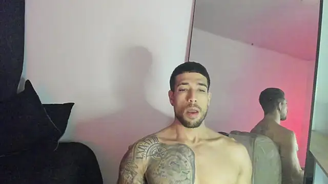 ThiagoLugo online show from 10-31-25, 07:38