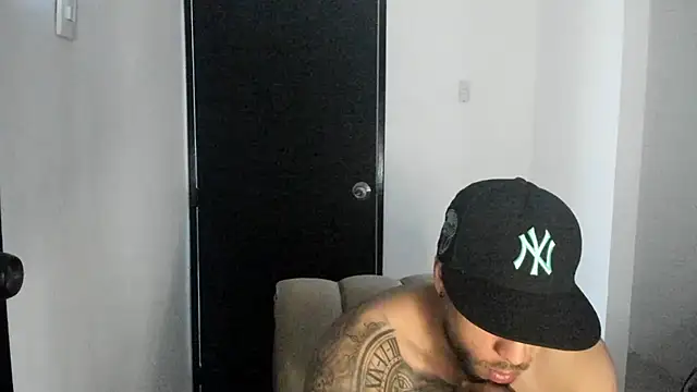 ThiagoLugo online show from 05-28-26, 04:13