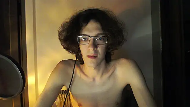 LovesomeCookie online show from 05-12-26, 06:14