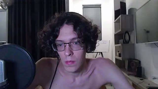 LovesomeCookie online show from 03-14-26, 04:57