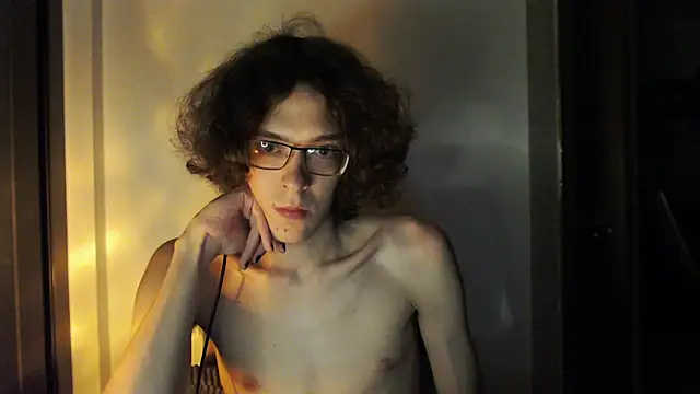 LovesomeCookie online show from 05-29-26, 05:52
