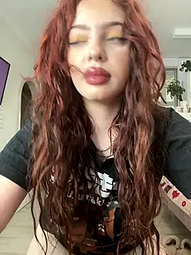 Snapshot of Hannah_xBaby chatting on 10-19-25, 10:07 Hannah xBaby online show from 10-19-25, 10:07