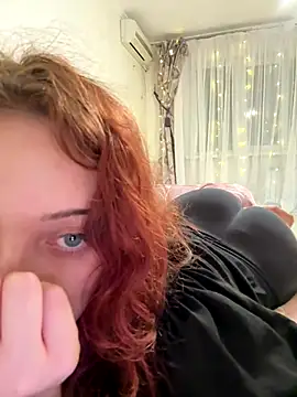 Snapshot of Hannah_xBaby chatting on 09-22-25, 04:35 Hannah xBaby online show from 09-22-25, 04:35