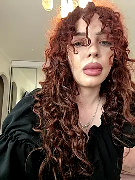 Snapshot of Hannah_xBaby chatting on 10-15-25, 11:51 Hannah xBaby online show from 10-15-25, 11:51
