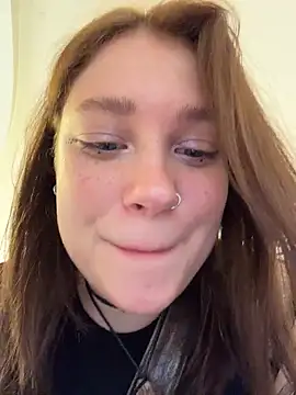 lucy-joy online show from 05-22-26, 10:35