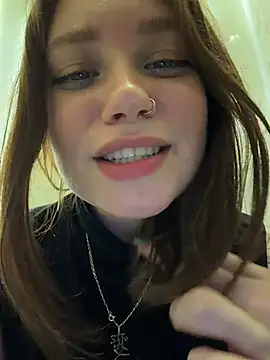lucy-joy online show from 05-11-26, 04:04