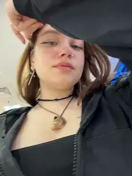 lucy-joy online show from 04-24-26, 08:27