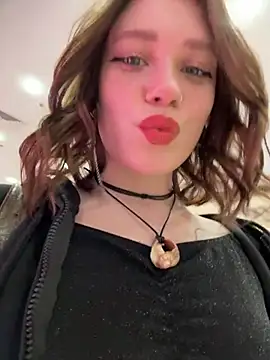 lucy-joy online show from 01-18-26, 09:24