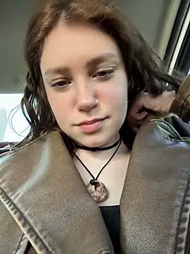 lucy-joy online show from 03-31-26, 07:21