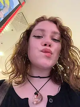 lucy-joy online show from 06-09-26, 10:27