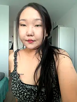 Snapshot of tammy_gun chatting on 09-14-25, 01:55 tammy gun online show from 09-14-25, 01:55