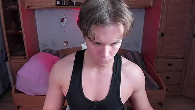 Snapshot of Dexter_Bennett chatting on 10-14-25, 04:13 Dexter Bennett online show from 10-14-25, 04:13