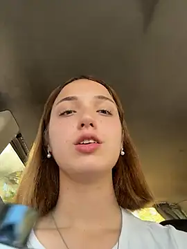 DollyTall online show from 09-25-25, 08:53