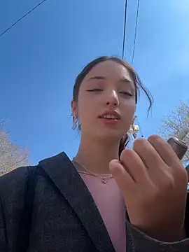 DollyTall online show from 04-14-26, 06:29