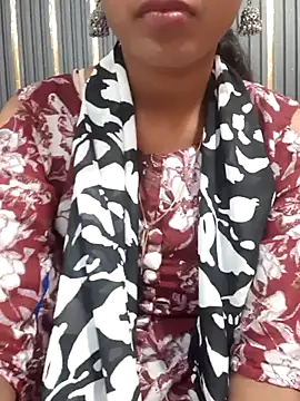 AnkitaDevi online show from 10-17-25, 04:49
