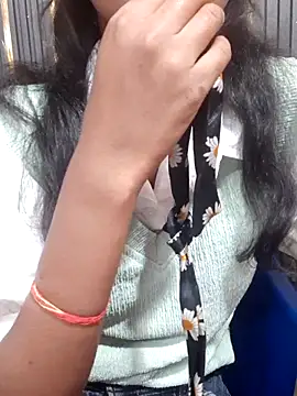 AnkitaDevi online show from 10-18-25, 04:47