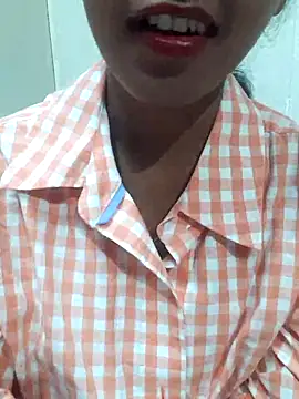 AnkitaDevi online show from 09-18-25, 03:42