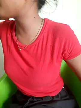 Snapshot of AnkitaDevi chatting on 07-12-26, 05:08 AnkitaDevi online show from 07-12-26, 05:08
