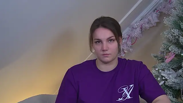 KarenClarks online show from 12-21-25, 06:20