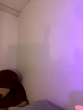 Emily Taylor2 online show from 10-01-25, 02:27