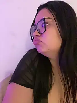 Emily Taylor2 online show from 12-20-25, 02:03