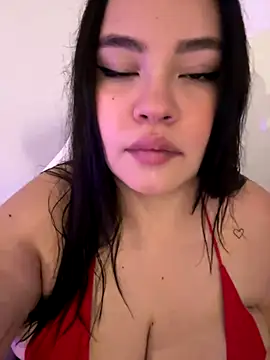 Emily Taylor2 online show from 12-21-25, 02:13