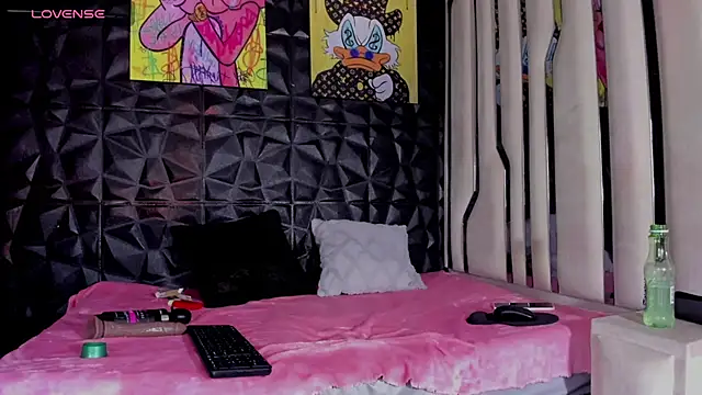 Snapshot of barbieambar chatting on 02-23-26, 03:23 barbieambar online show from 02-23-26, 03:23