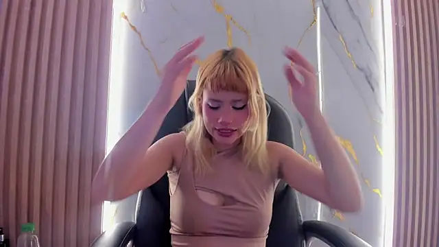 Snapshot of barbieambar chatting on 02-10-26, 05:34 barbieambar online show from 02-10-26, 05:34