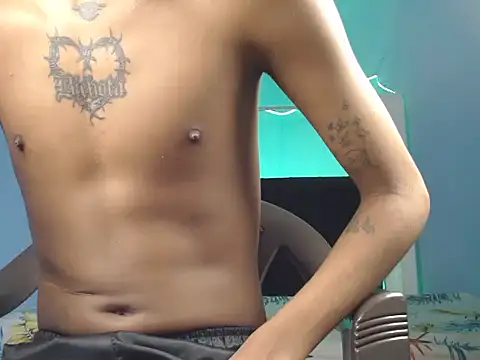 gabo hotboy online show from 11-07-25, 04:06