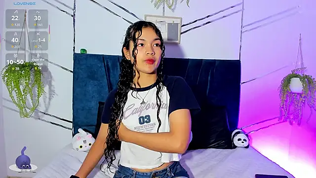 Camilla Miller01 online show from 11-21-25, 06:29