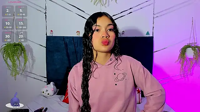 Camilla Miller01 online show from 12-04-25, 12:37