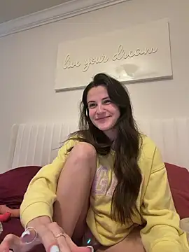 heyitsmadig online show from 04-07-26, 01:46