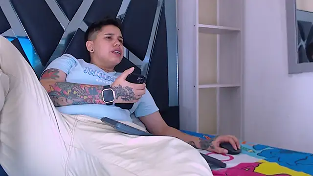 karla sexy21 online show from 09-10-25, 03:27