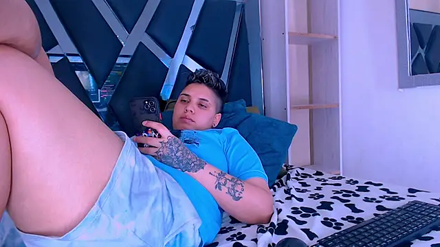 karla sexy21 online show from 10-26-25, 05:02