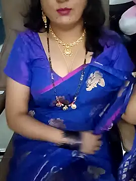 Snapshot of Niharika555 chatting on 04-16-26, 12:17 Niharika555 online show from 04-16-26, 12:17