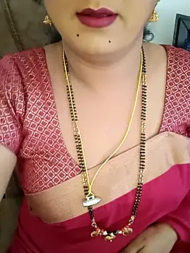 Snapshot of Niharika555 chatting on 04-07-26, 11:01 Niharika555 online show from 04-07-26, 11:01